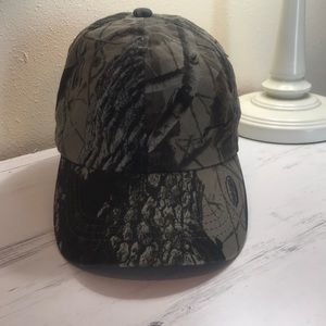 Port Authority Camo Hat